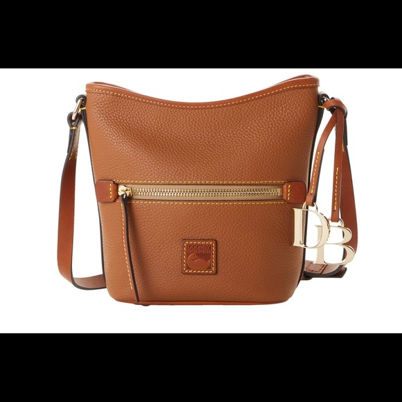 Dooney & Bourke Handbags - DOONEY BOURKE PEBBLE GRAIN ZIP SAC NEW CARAMEL
